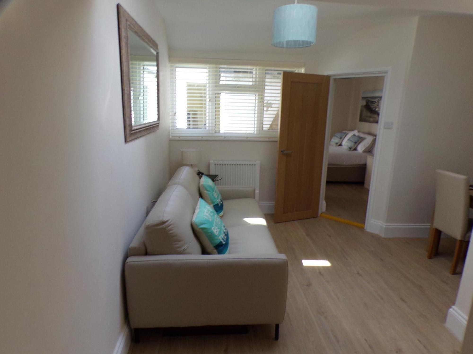 3Thedome - Luxury Ground Floor Apartment Opposite The Beach, Barton On Sea Exterior foto